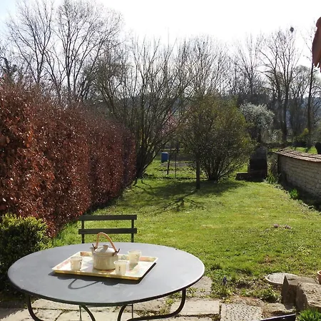 Maison Authentique Avec Jardin Clos Et Parking Prive A - Fr-1-611-59 بيت للعطل Pont-la-Ville